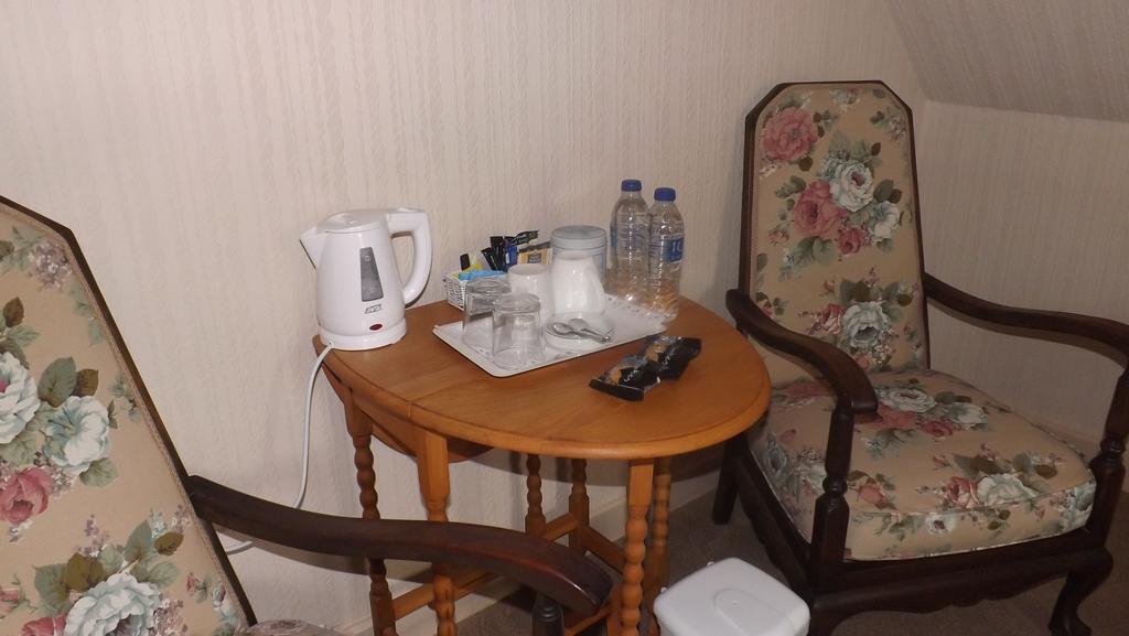 Cedar House B&B 매틀록 객실 사진